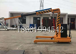 根河市随车吊机随车吊机仓库小型移动绞盘移动船用提升机